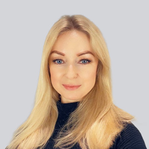 Frau Kinga Walus